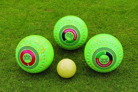 16  Kyle  CROWN GREEN STICKERS  1"   LAWN BOWLS FLATGREEN  AND INDOOR BOWLS 